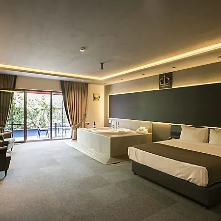 Cityloft 24 מלון 3*