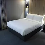 24城市阁楼酒店